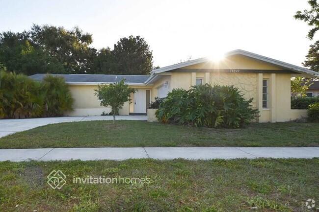 Building Photo - 12929 Ridge Rd