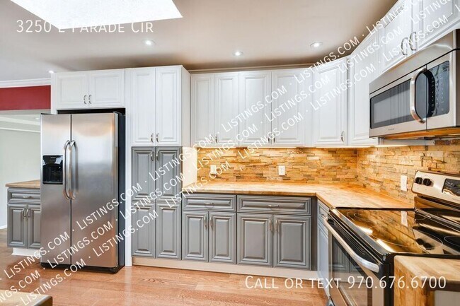 Building Photo - 3250 Parade Cir E
