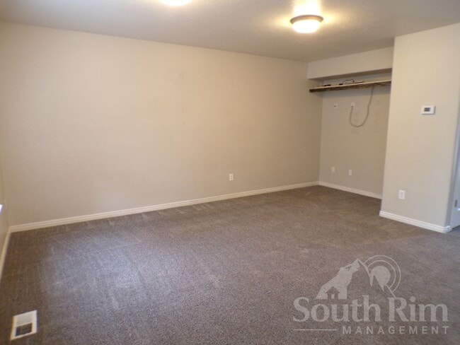 Building Photo - 1132 S 1800 E