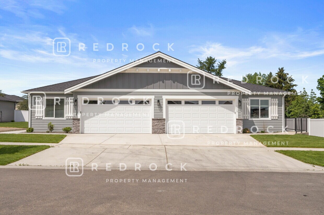 Foto principal - 1309 N Tschirley Rd