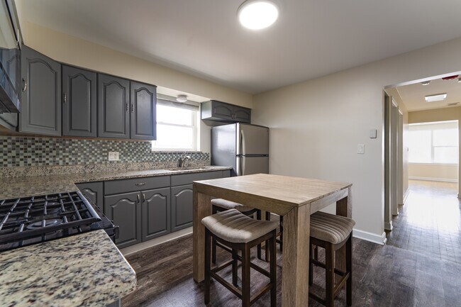 Foto del edificio - 1826 N 40th Ave