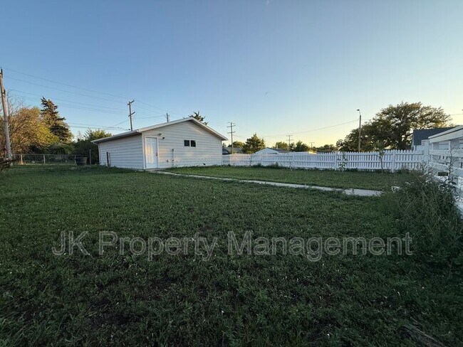 Foto del edificio - 1400 6th Ave S