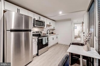 Building Photo - 1720 St Paul St