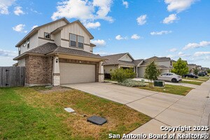 Building Photo - 916 Windflower