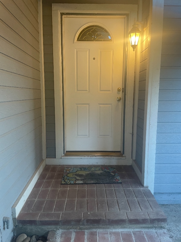 Building Photo - 8292 Seeno Ave