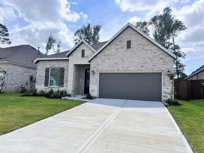 Foto del edificio - 8306 Boundary Waters Dr