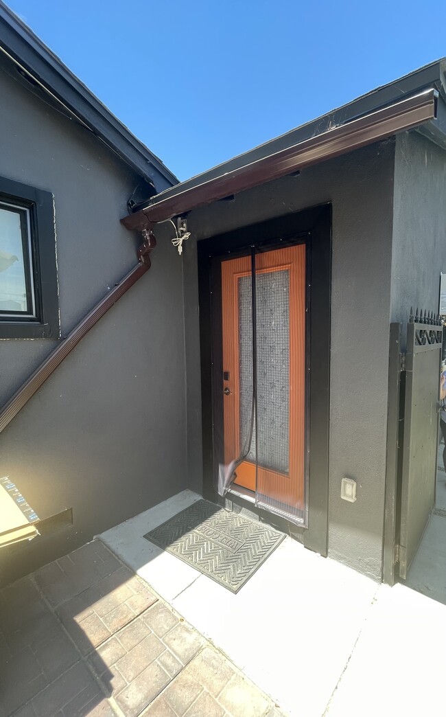 Building Photo - 20648 Cantlay St