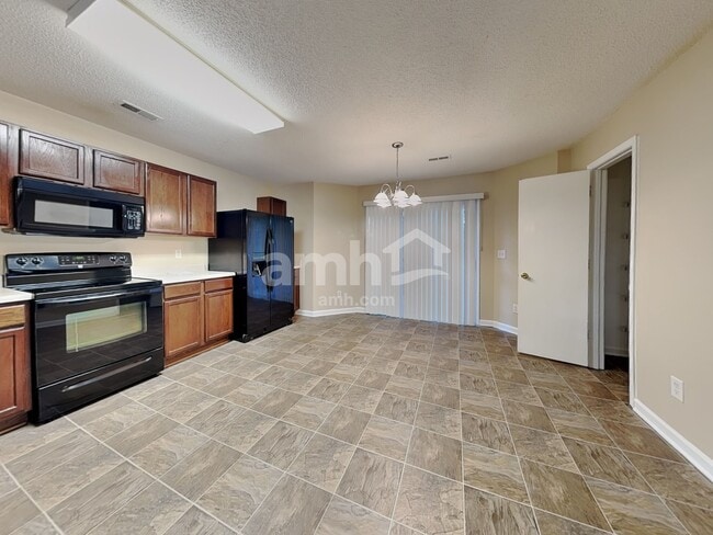 Building Photo - 2665 Pebble Meadow Ln