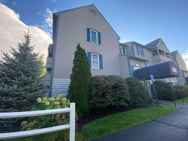 Foto del edificio - 131 Eastern Ave