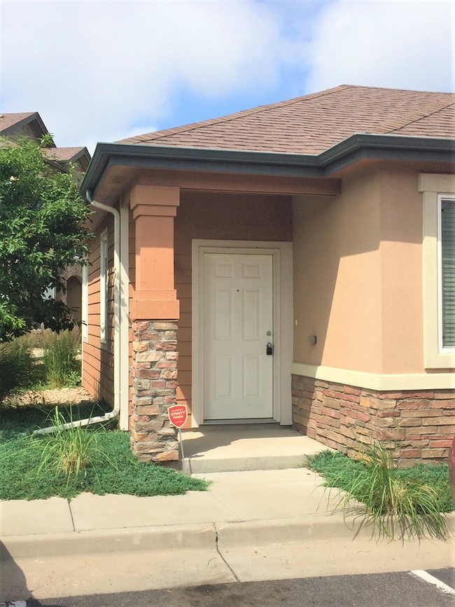 Building Photo - Beautiful Home in Aurora