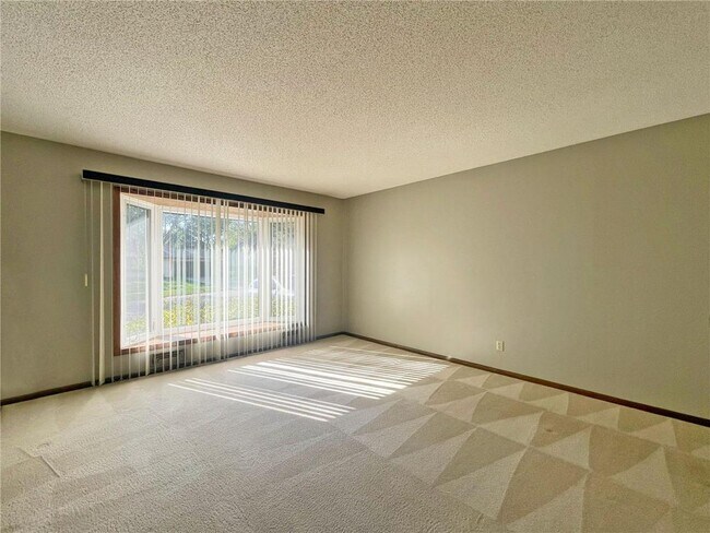 Foto del edificio - 12940 Exley Ave