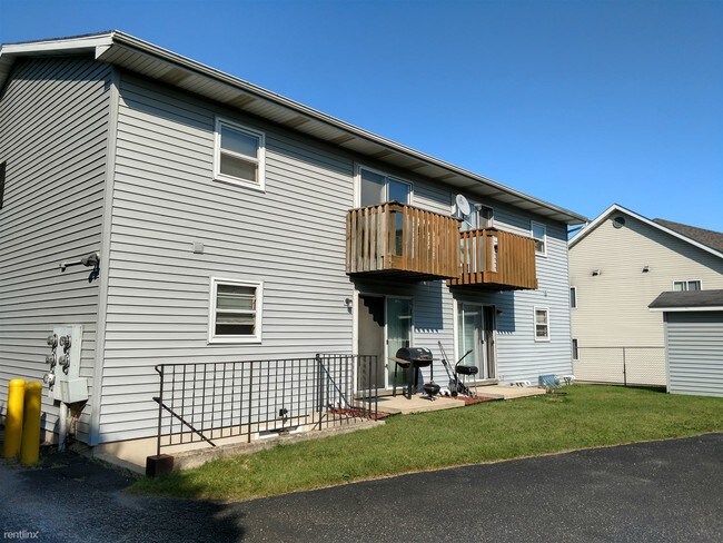 Building Photo - 2 br, 1 bath  - 2910 King James Way #4