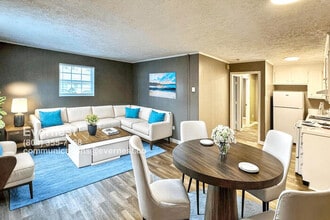 Building Photo - 2582 Alcott Rd