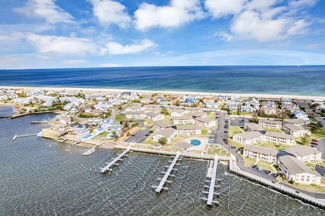 Building Photo - 76 Wharfside Dr