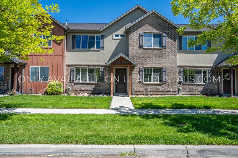1190 W 150 S, Springville, UT 84663 Townhouse for Rent in Springville