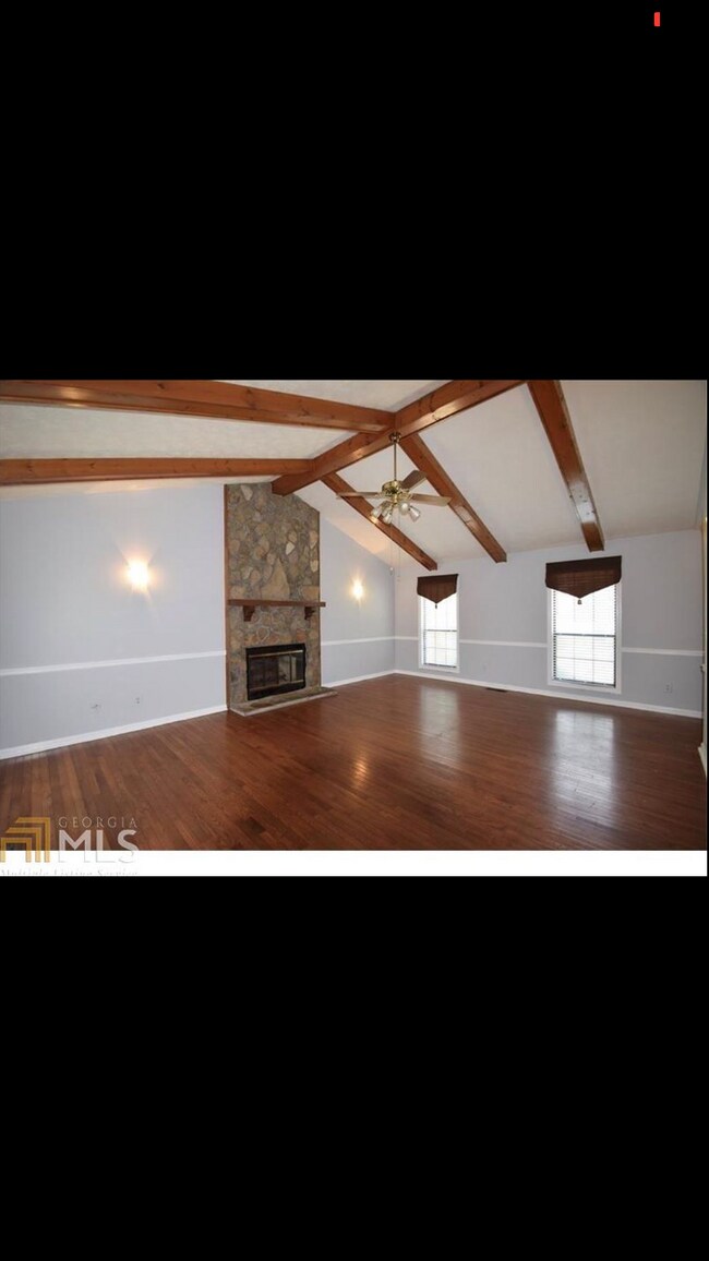 Building Photo - 1411 Glynn Oaks Dr SW