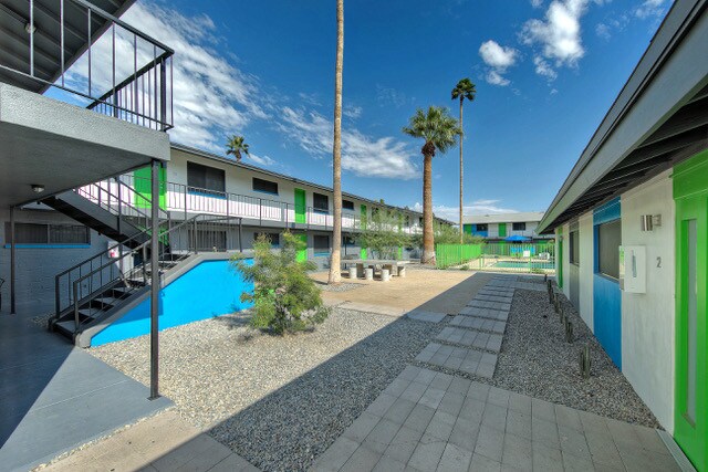 Foto del edificio - 3025 N 36th St