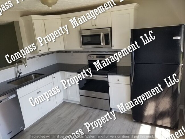 Building Photo - $1,775 - 2 Bed, 2.5 Bath Townhome - Caln T...