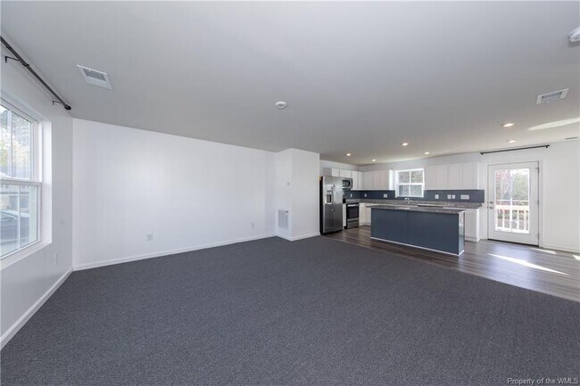 Foto del edificio - 116 Makayla Dr