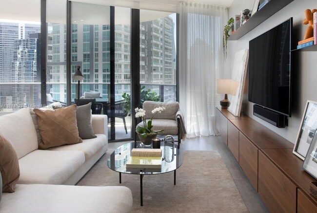 Foto del edificio - 1000 Brickell Plz