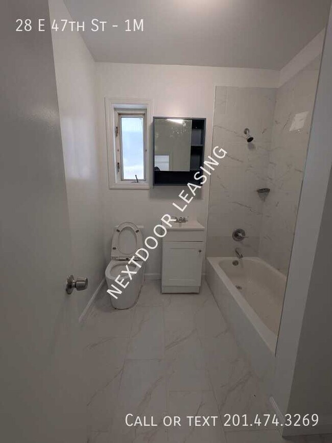 Foto del edificio - 28 E 47th St