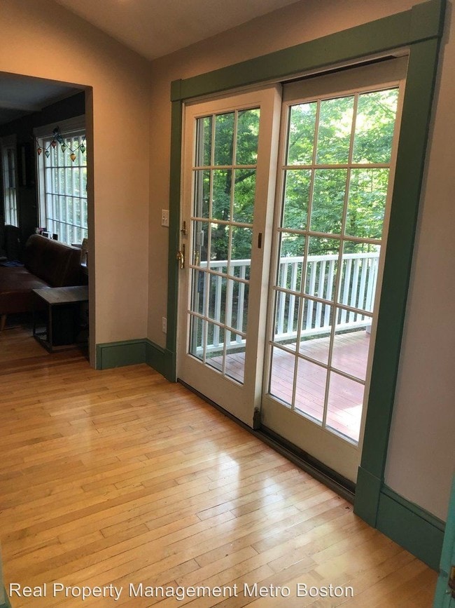 Building Photo - 3 br, 2 bath House - 277 Boston Post Road