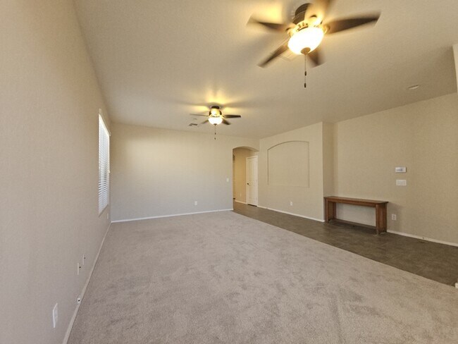 Foto del edificio - San Tan Valley Home in the Popular Johnson Ranch!