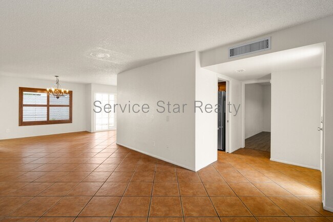 Foto del edificio - 912 E Villa Rita Dr