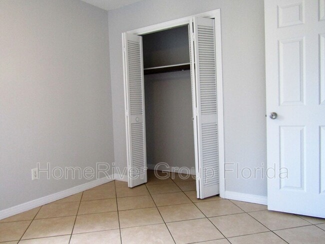 Building Photo - 2822 Villa Woods Cir