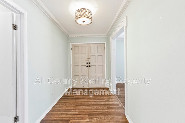 Building Photo - 9230 NW 10th Pl