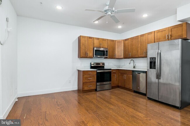 Foto del edificio - 1639 Poplar St