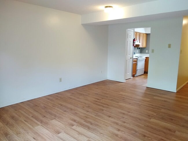 Building Photo - MADISON STREET - AVAILABLE AUGUST 2023