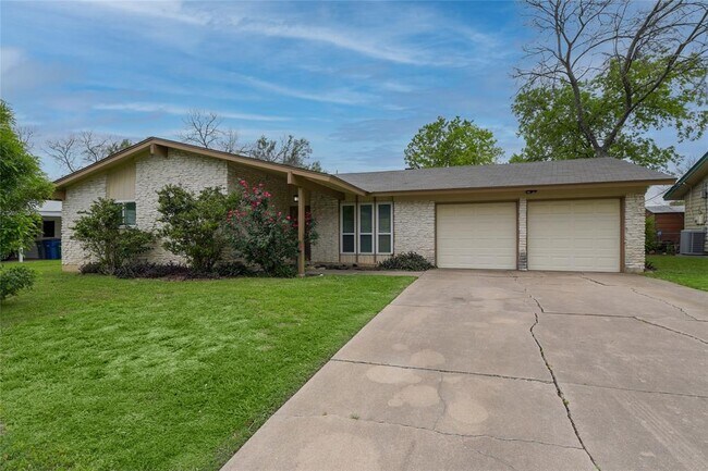 Building Photo - 8104 Parkdale Dr