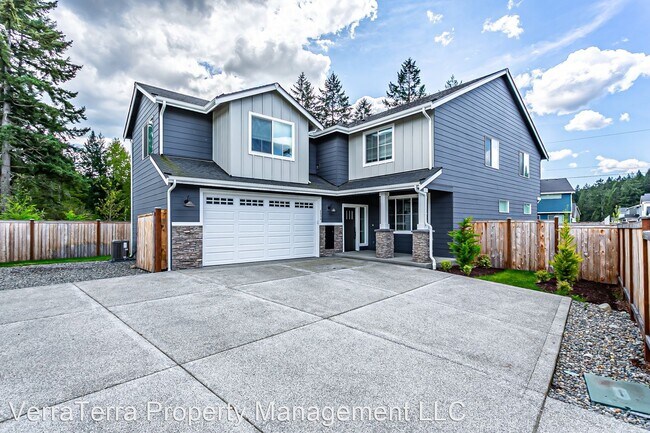 Foto del edificio - 4 br, 3 bath House - 6806 165th St Ct E