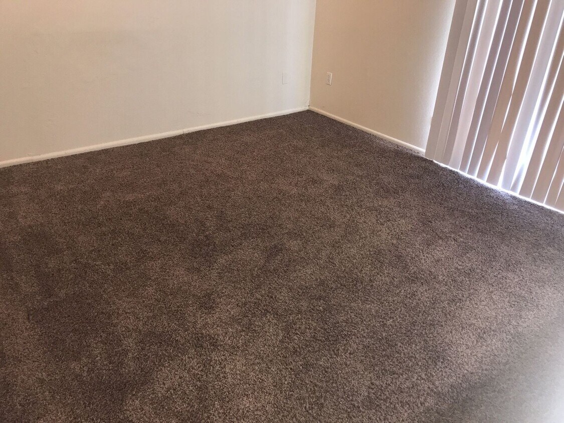 Foto principal - South Ogden rental main floor