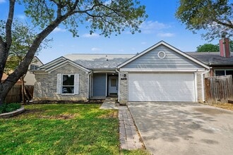 Building Photo - 713 Meadow Top
