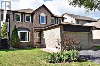 Building Photo - 51 Falan Heights Crescent