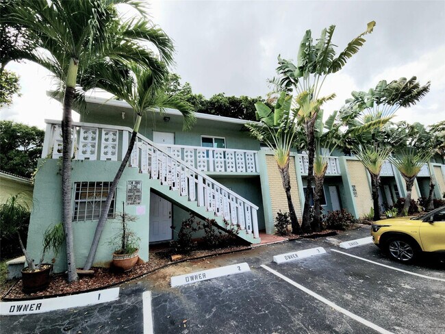 Foto del edificio - 2607 NE 8th Ave