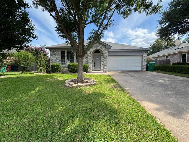 Foto principal - 2208 Wildwood Ln