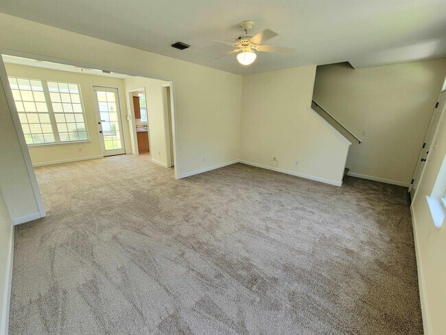 Foto del edificio - 4291 Four Oaks Blvd