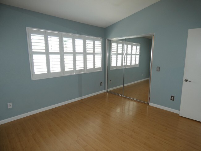 Foto del edificio - 2203 Howard Ave