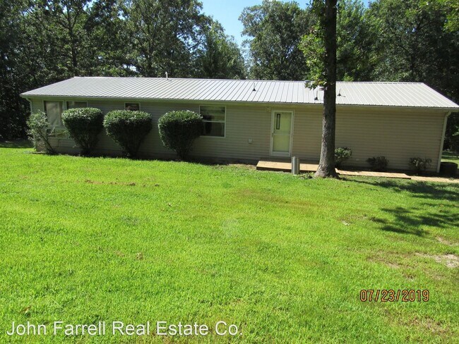 Building Photo - 3 br, 2 bath House - 122 Crazy Horse Rd.