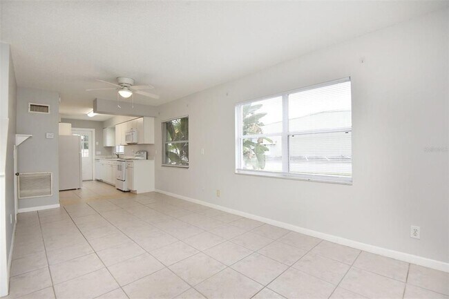 Foto del edificio - 817 Second St-