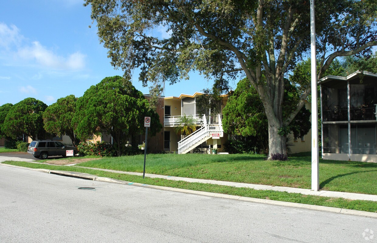 616 S Betty Ln, Clearwater, FL 33756 Apartments in Clearwater, FL