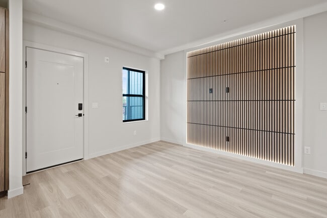 Building Photo - Boardwalk Place