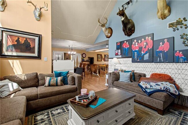 Foto del edificio - 3054 Bedillion Rd