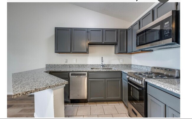 Foto del edificio - 6108 Abrams Rd