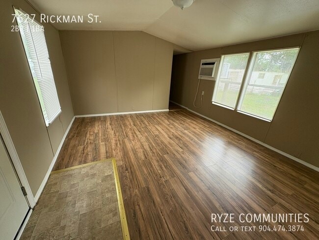 Building Photo - 7627 Rickman St