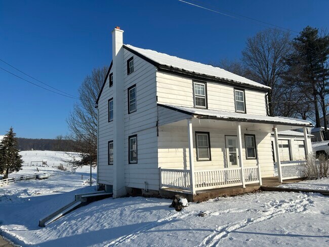 Foto del edificio - 1943 Smoketown School Rd