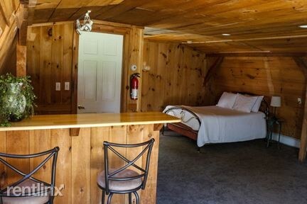 Foto principal - Studio, 1 bath Apartment - 80-1 Lyme St